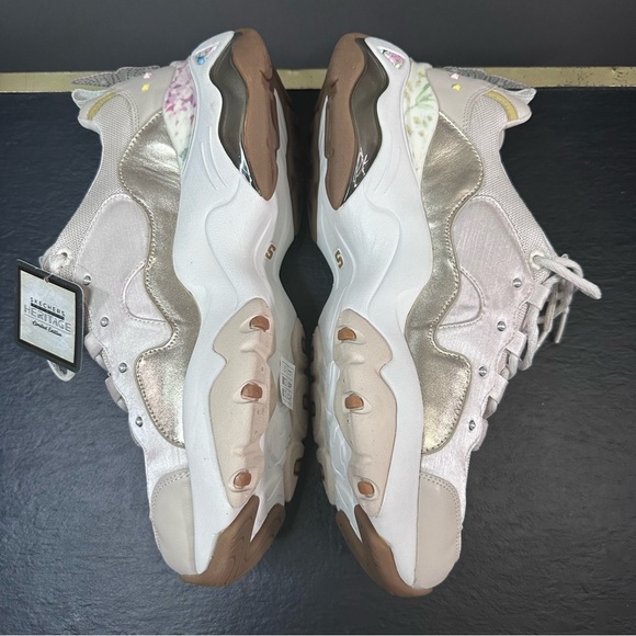 NIB Skechers Premium Heritage D'Lites 3.0 Air Sparkling Lady Butterfly Limited - Picture 11 of 15
